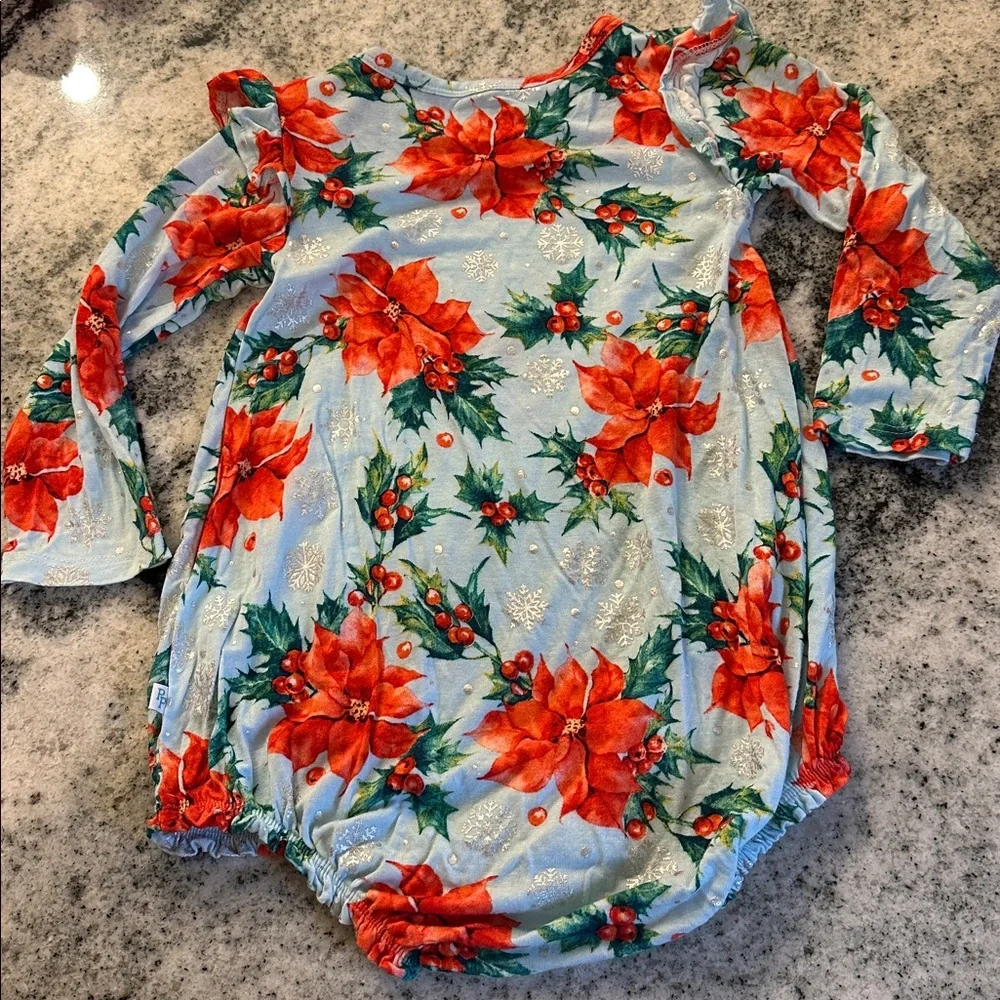 Winter Lily‎ Ruffled Christmas Winter Holiday Long Sleeve Bubble Romper size 2T